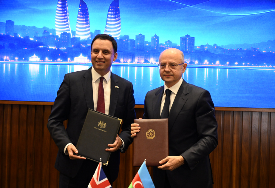 Azərbaycan və Böyük Britaniya arasında əməkdaşlığa dair 4 sənəd imzalanıb