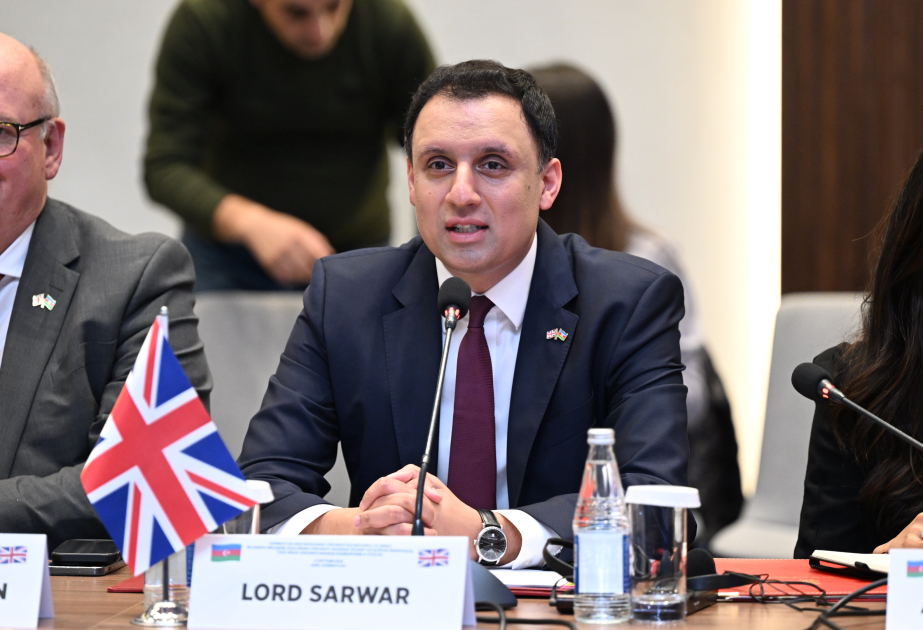 El Reino Unido podría destinar más de 5 mil millones de libras esterlinas a la financiación de proyectos en Azerbaiyán
