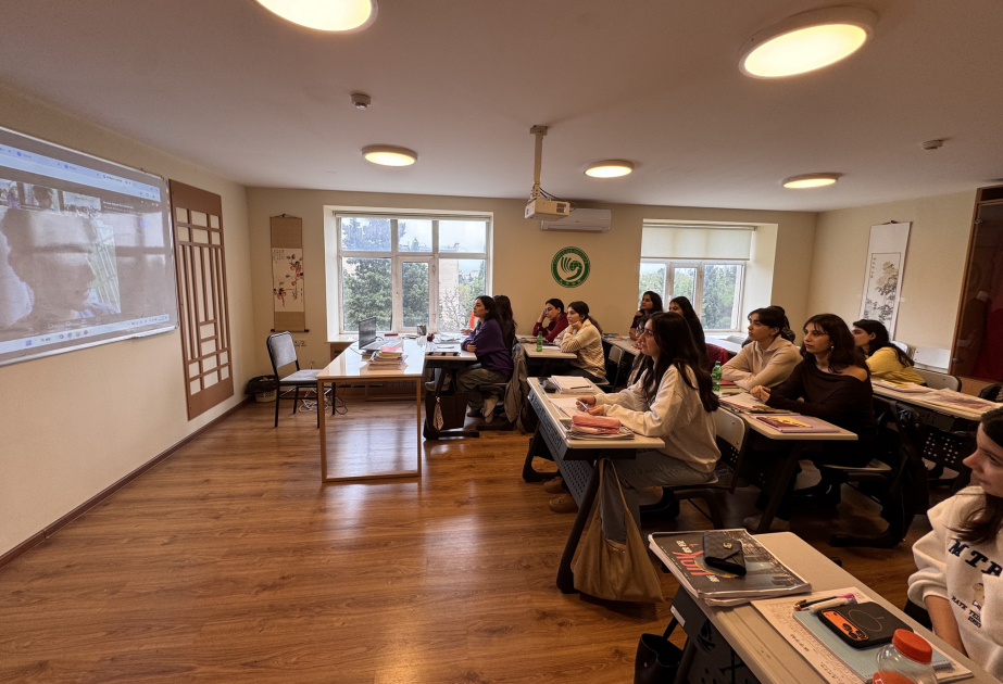 巴库国立大学孔子学院举办中文本科专业学生交流分享会