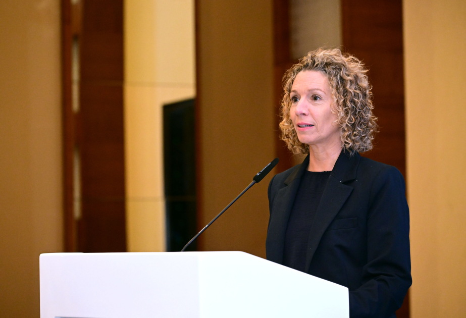 Elena Fernández-Rodríguez: “Acoger la Asamblea General de PostEurop supone una gran responsabilidad para Azerbaiyán”