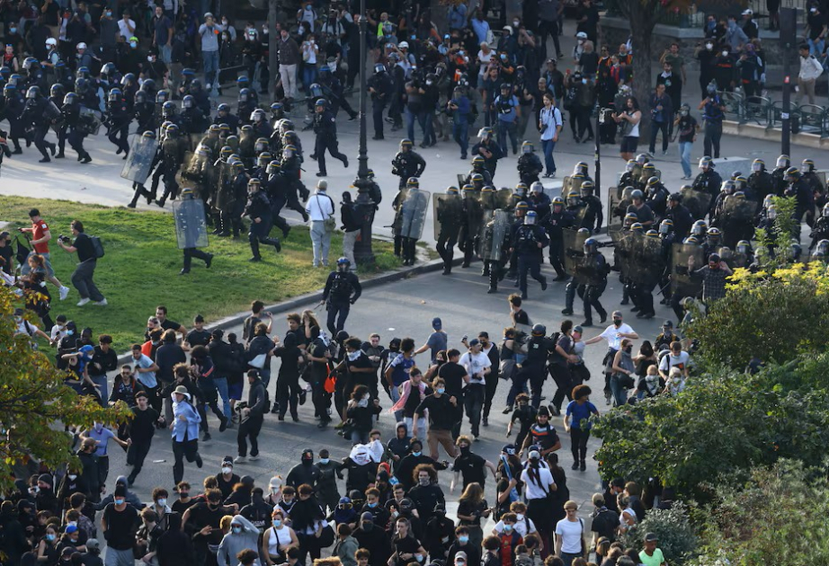 Reuters: Протесты в школах во Франции привели к «самым большим жертвам за последние десятилетия»