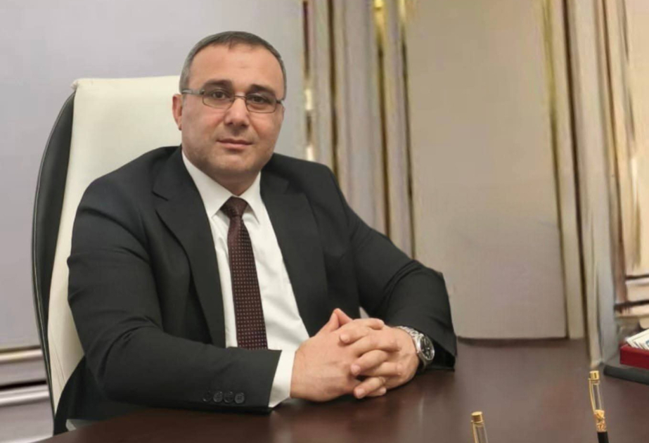 Ekspert: Müəllim üçün geyim standartı vahid forma demək deyil
