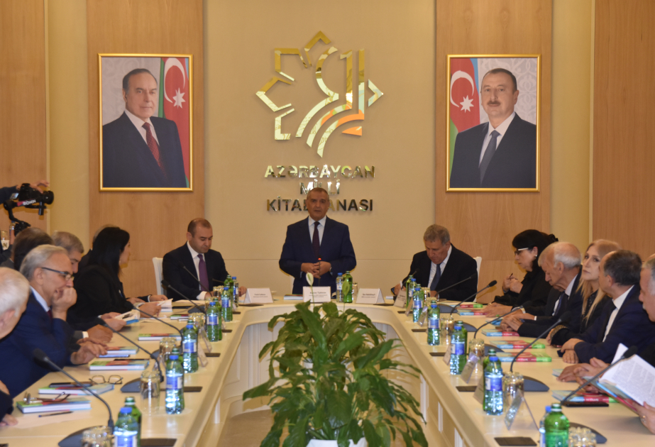 Milli Kitabxanada “İstiqlal söhbətləri” kitabının təqdimatı olub