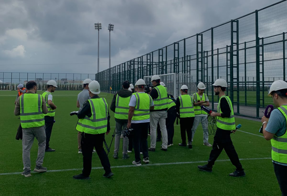 FIFA U-15 dünya çempionatı ilə bağlı Hövsan Yarış Kompleksinə mediatur təşkil edilib