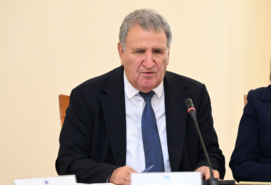 İsa Həbibbəyli: “Davamlı inkişaf siyasəti” dərsliyi elmi ictimaiyyət üçün mühüm töhfədir