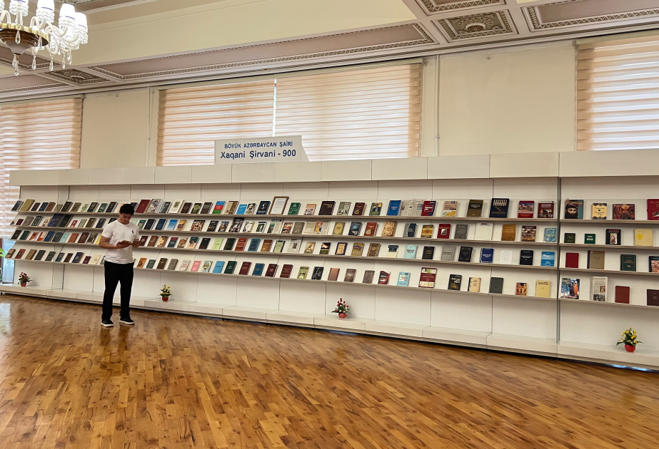 В Национальной библиотеке открылась книжная выставка, посвященная 900-летию Хагани Ширвани