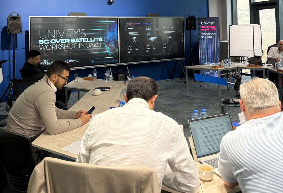 “Azərkosmos” peyk və 5G texnologiyalarının inteqrasiyası ilə bağlı vörkşop təşkil edib