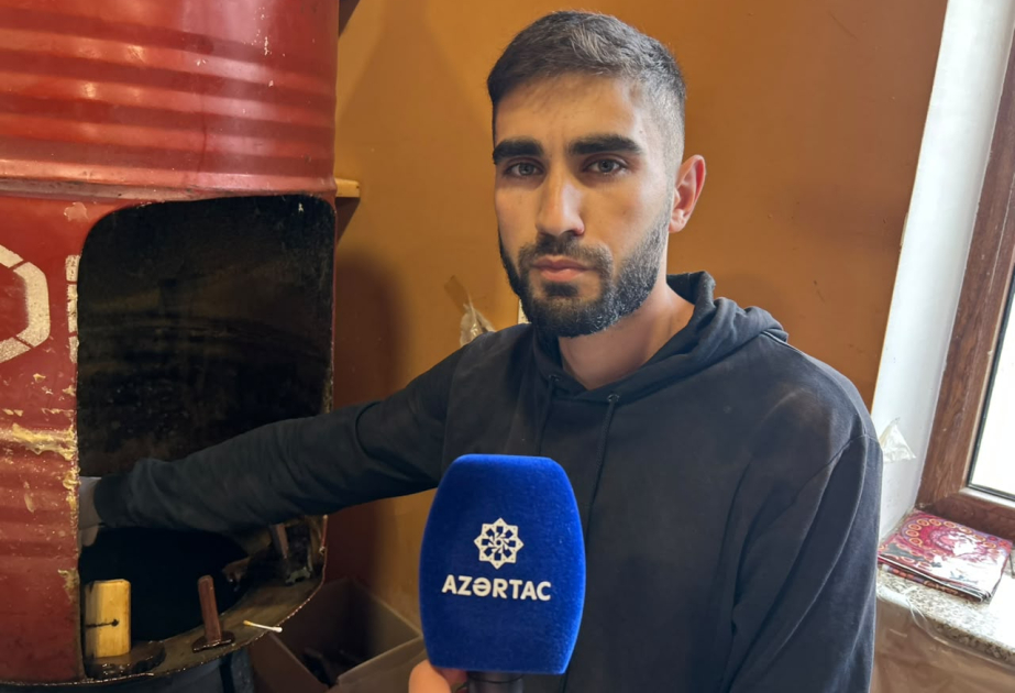 Kəlağayı ustası: Hər bir naxış və rəng bu sənət nümunəsinə xüsusi gözəllik verir