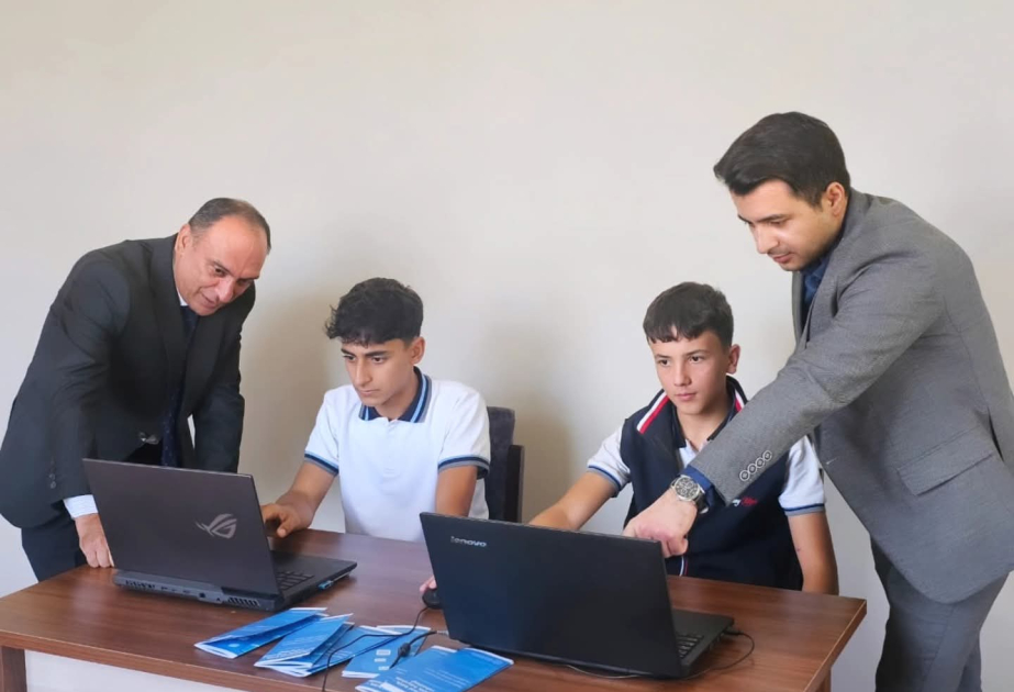 Naxçıvanda “Rəqəmsal Kənd Mərkəzi” layihəsinin icrasına başlanılıb