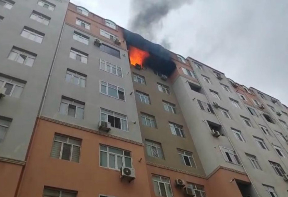 Abşeron rayonunda çoxmərtəbəli yaşayış binasında yanğın olub