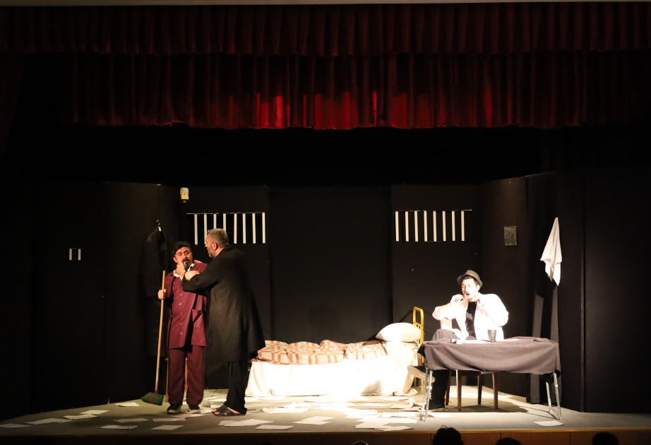 Naxçıvanda Ərzurum Şəhər Teatrının “Madmazelin pişiyi” tamaşası nümayiş olunub