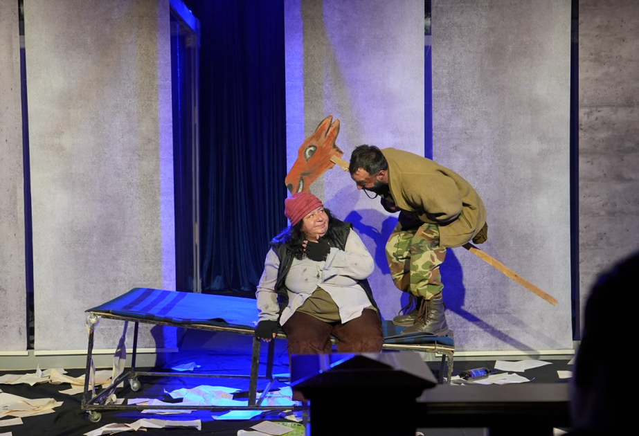 Gəncə teatrında müharibənin insan taleyinə təsiri səhnələşdirilib