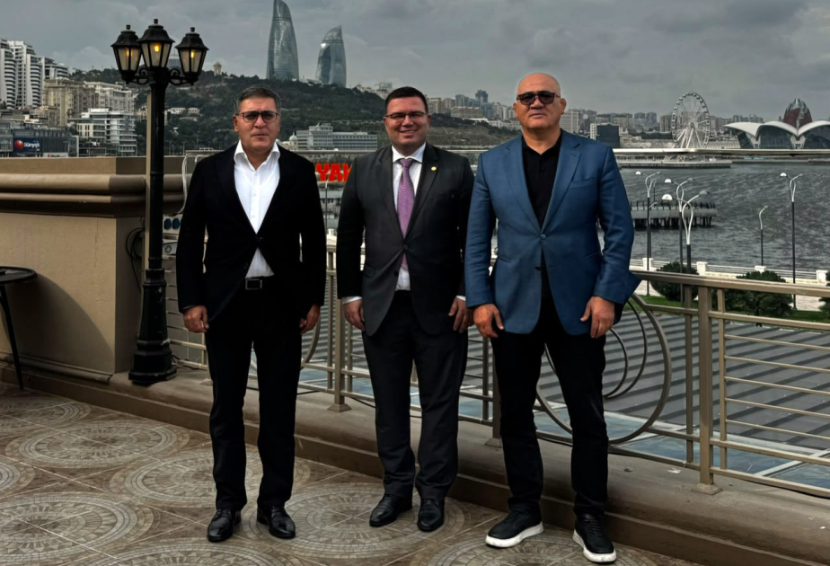 EW-Präsident in Baku eingetroffen