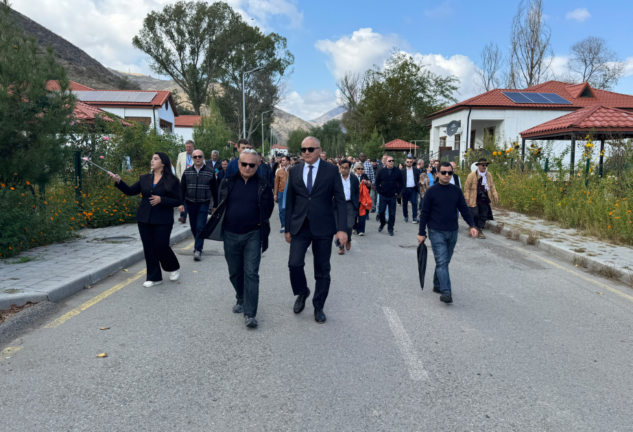 Los participantes de la conferencia internacional visitan Lachin
