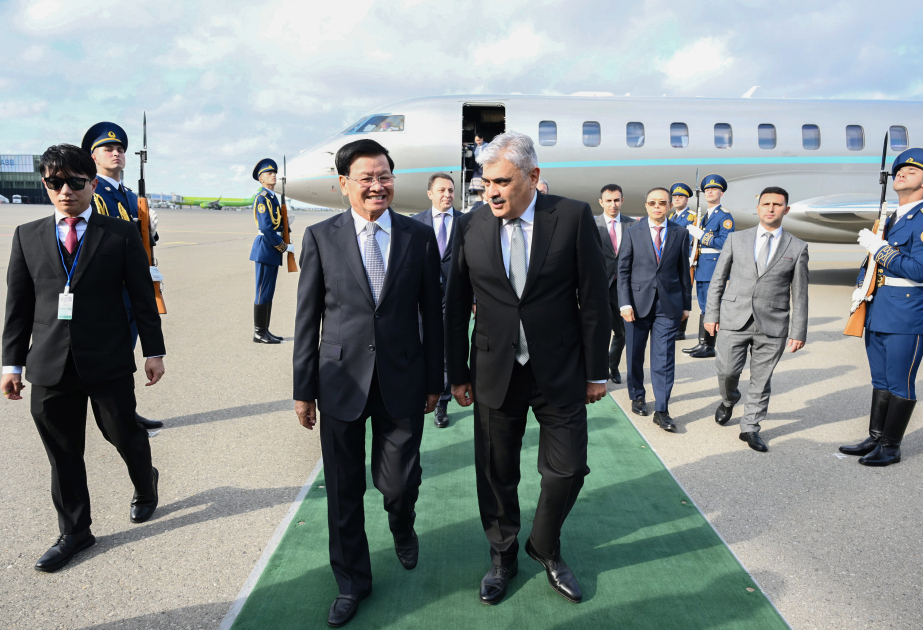 Laos Prezidenti Azərbaycana rəsmi səfərə gəlib