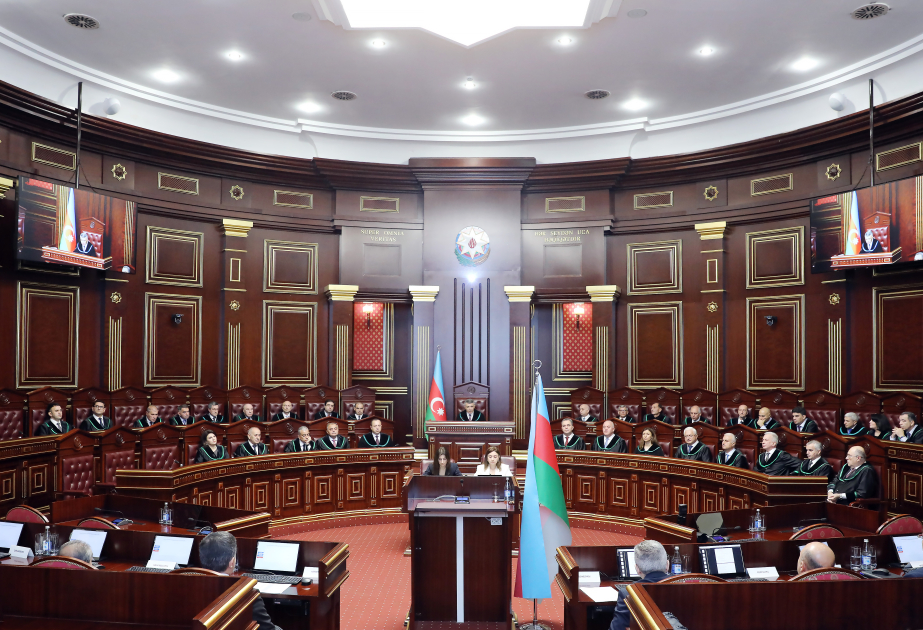 Yeni təyin olunmuş hakimlər Ali Məhkəmədə and içiblər
