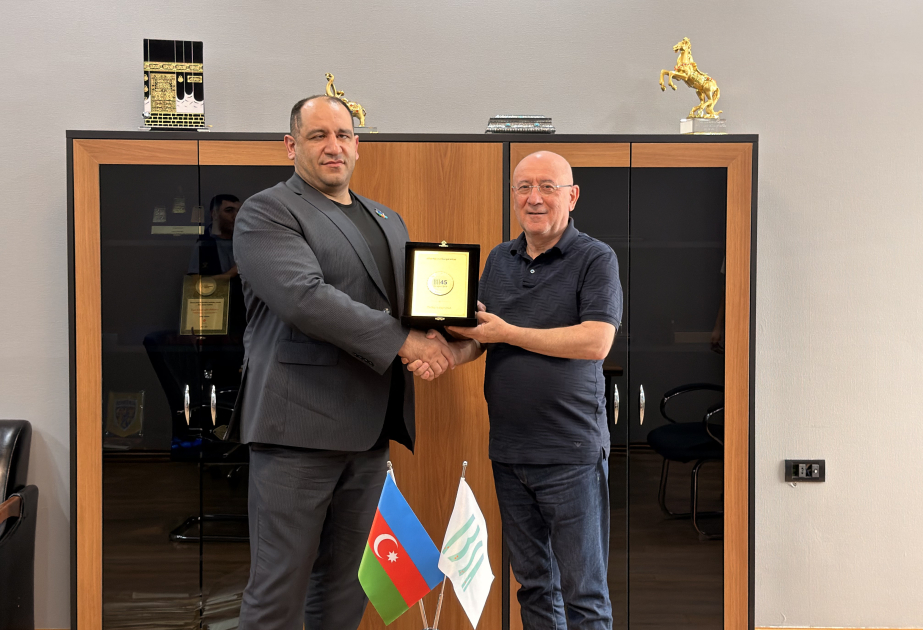 Ильхам Закиев удостоен награды Международной федерации спорта слепых