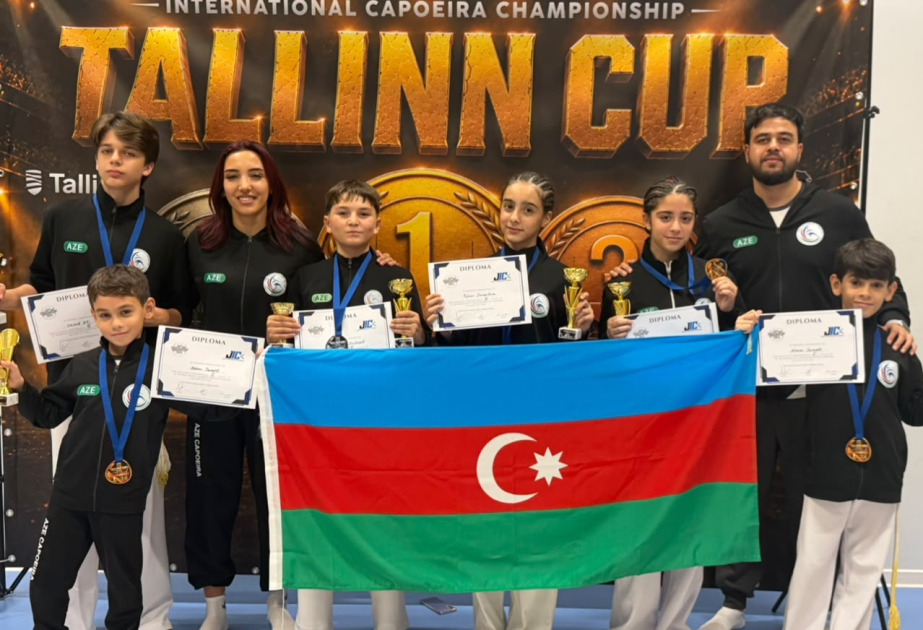 Los capoeiristas azerbaiyanos ganan 6 medallas en Tallin