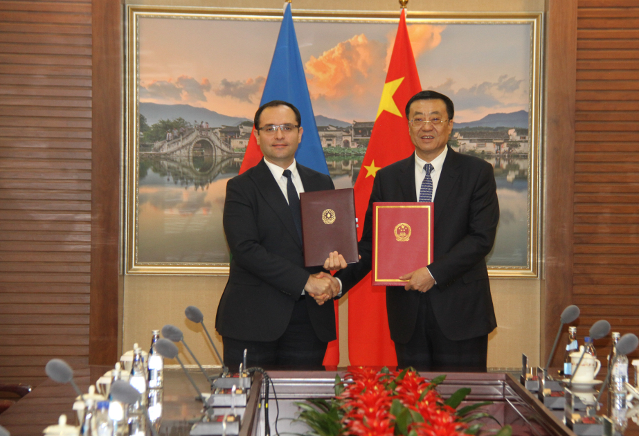 توقيع مذكرة تفاهم وتعاون زراعي بين أذربيجان والصين في بكين