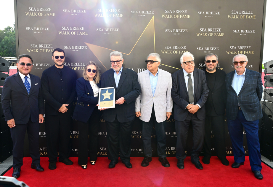 На Sea Breeze Walk of Fame открылась именная звезда Юлия Гусмана
