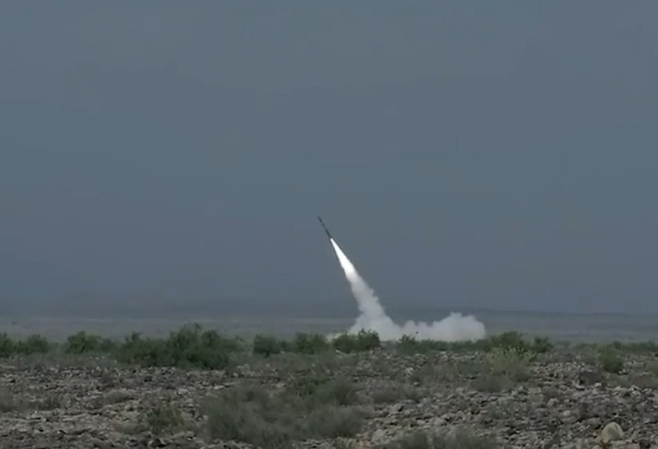Pakistan Army conducts test launch of Fatah-2 extended-range missile