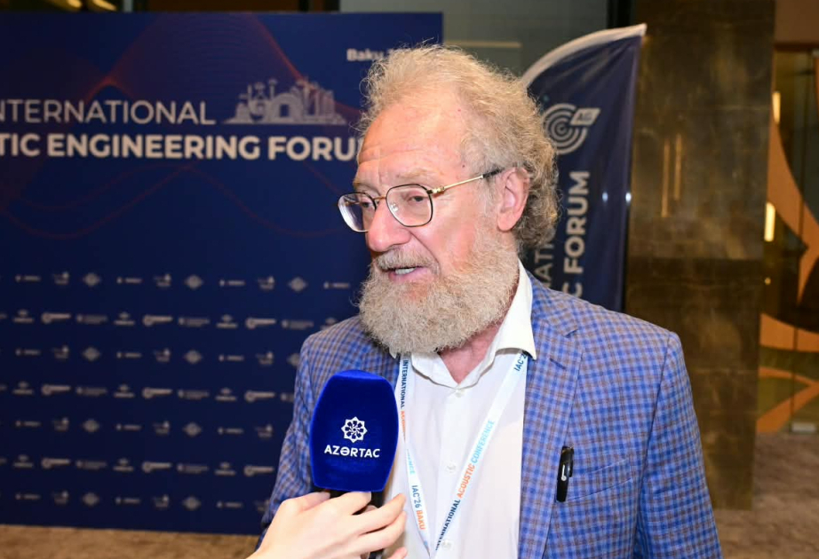 Anatoli Livşits: Dəniz, relyef və şəhər tikililərinin vəhdəti Bakının özünəməxsus memarlıq görkəmini formalaşdırır