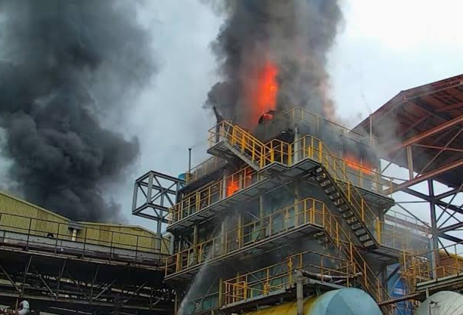Corée du Sud : 7 000 employés évacués à la suite d'un incendie dans une usine chimique