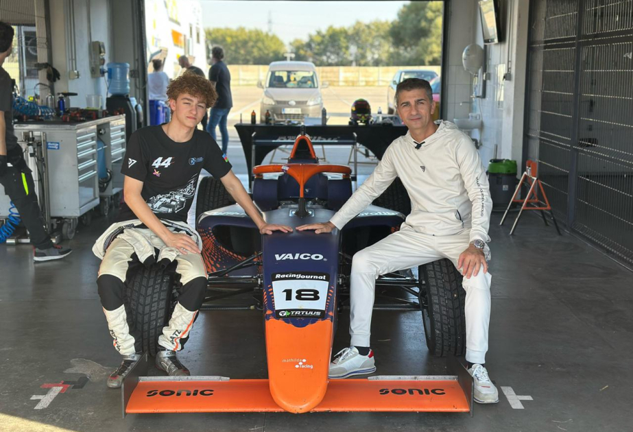 Azərbaycanlı Formula 4 pilotu "Slovakia Ring" trasında növbəti testlərini uğurla başa vurub