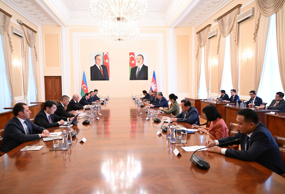 Bakıda Azərbaycan və Kamboca Baş nazirlərinin görüşü olub