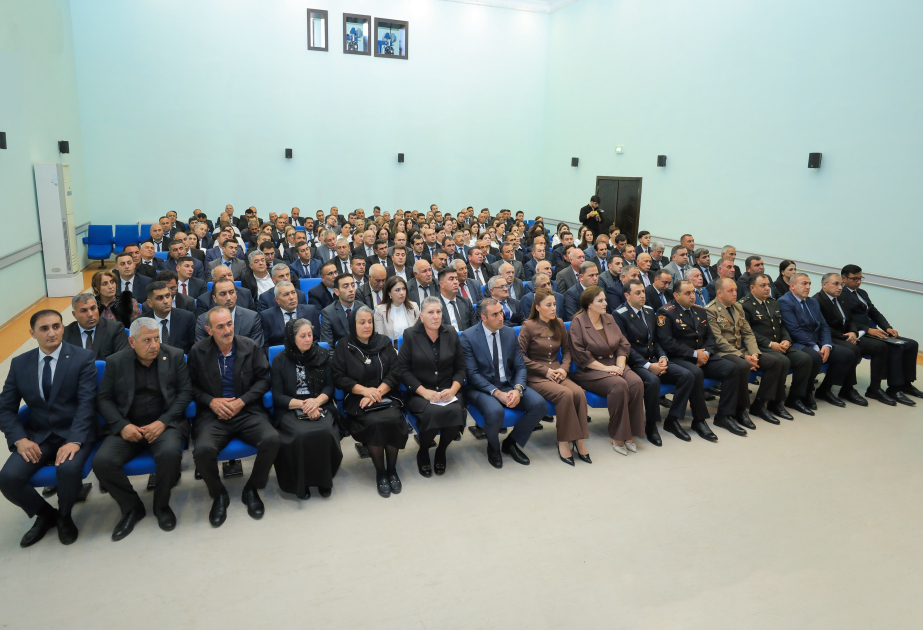 Müstəqilliyin möhkəmləndirilməsi və insan kapitalı: Babək rayonunda müşavirə