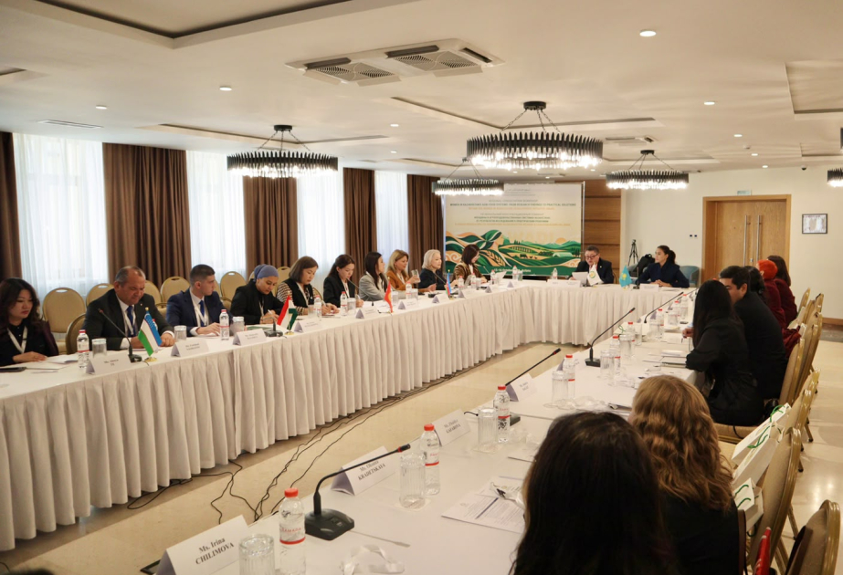Azerbaiyán está representado en un seminario internacional sobre el desarrollo del agronegocio femenino en Astaná