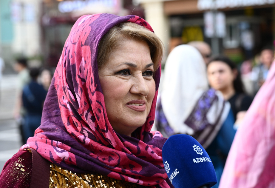 QHT sədri: Kəlağayı qadın zərifliyinin, incəliyinin rəmzidir