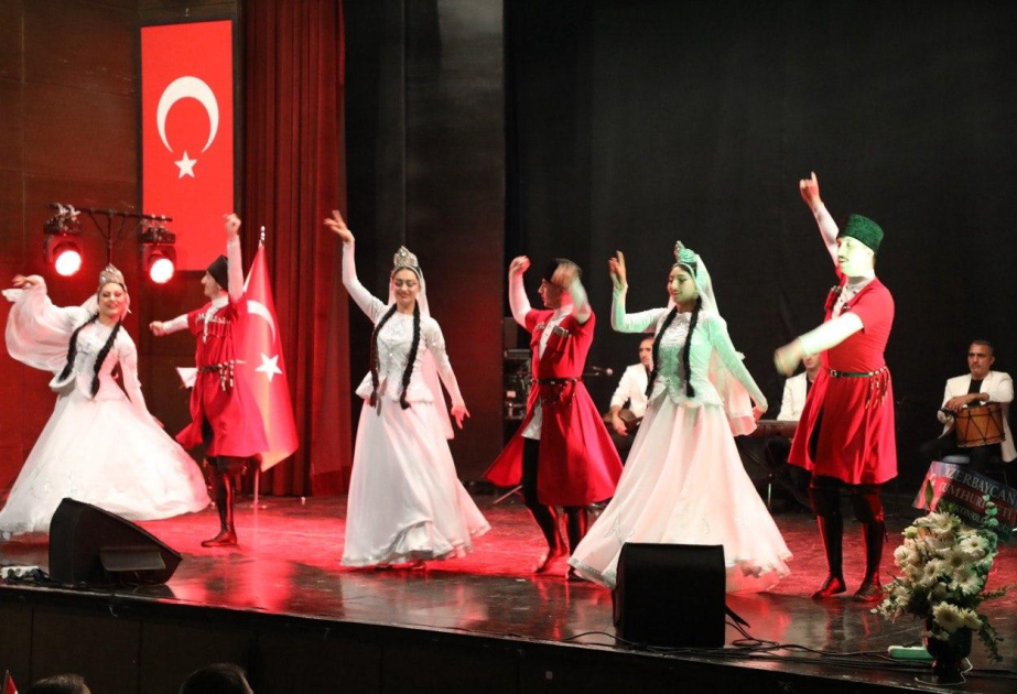 Qarsda “Azərbaycan incəsənət həftəsi”: Konsert və moda nümayişi