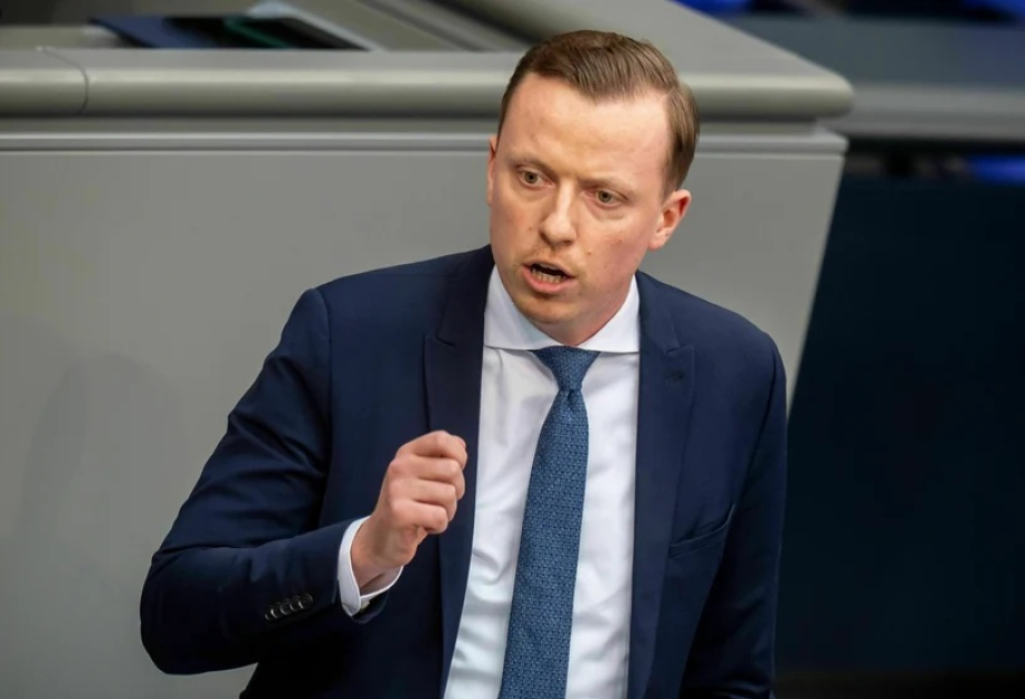 Almaniyada Bundestaqın deputatının toxunulmazlığı ləğv edilib