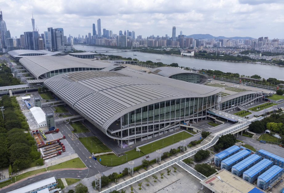 La Foire de Canton ouvre ses portes en Chine