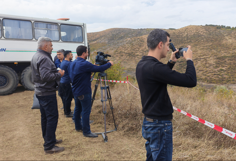 FHN işğaldan azad olunmuş ərazilərdəki minatəmizləmə fəaliyyəti ilə bağlı Ağdama mediatur təşkil edib