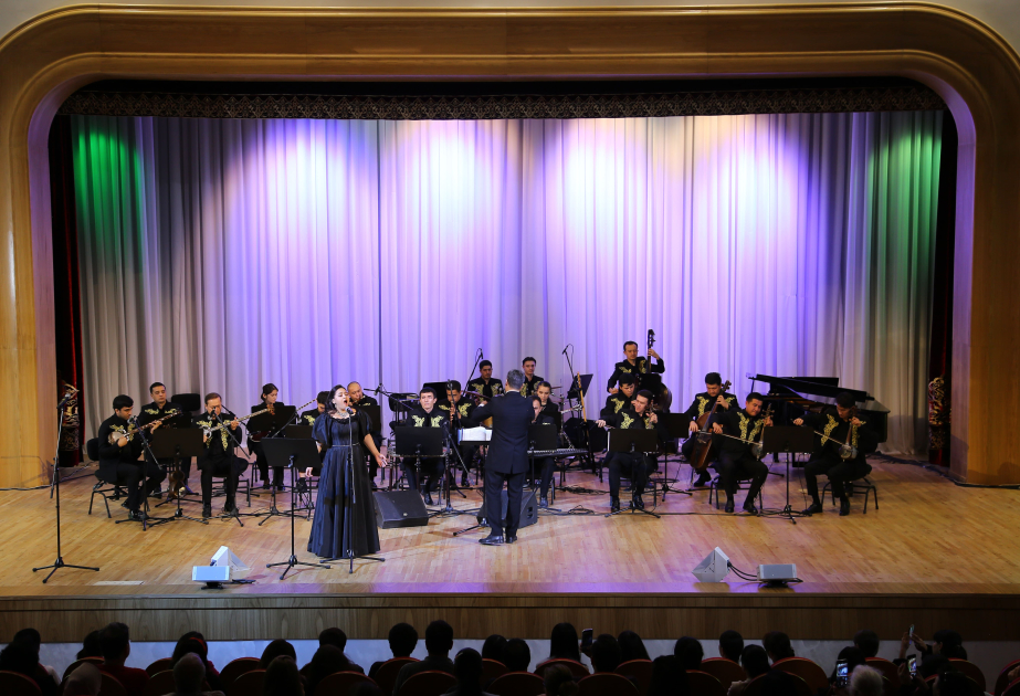 Buxarada Azərbaycan və Özbəkistan musiqisinin həzin nəğmələri səslənib