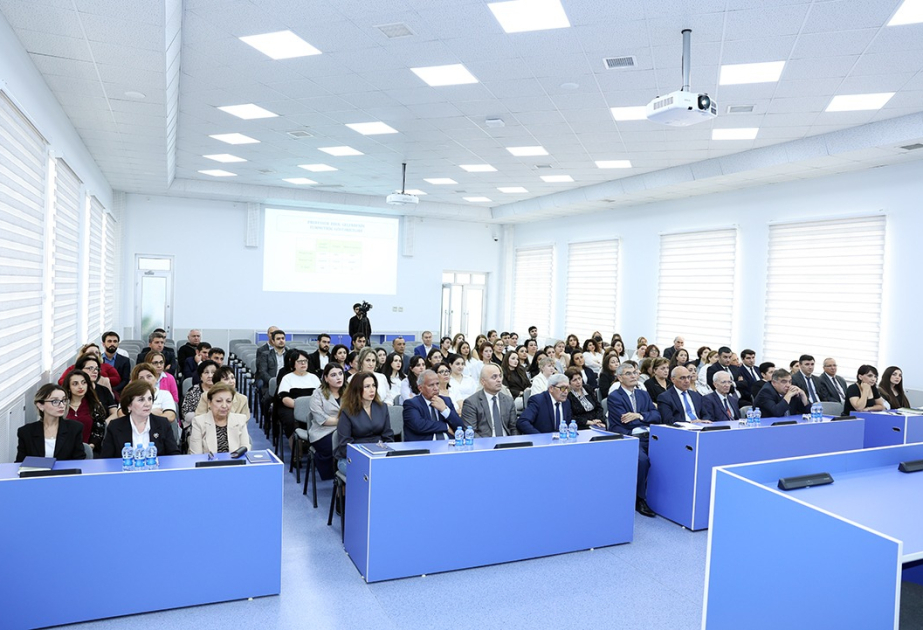Dünyaşöhrətli alim Erol Qelenbe İnformasiya Texnologiyaları İnstitutunun elmi seminarında məruzə edib