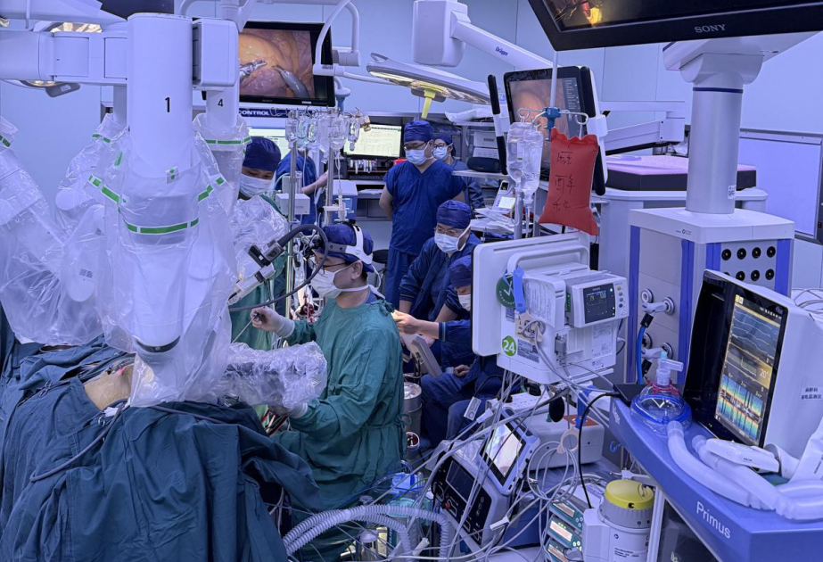 China completes world's third robotic arm-assisted heart transplant
