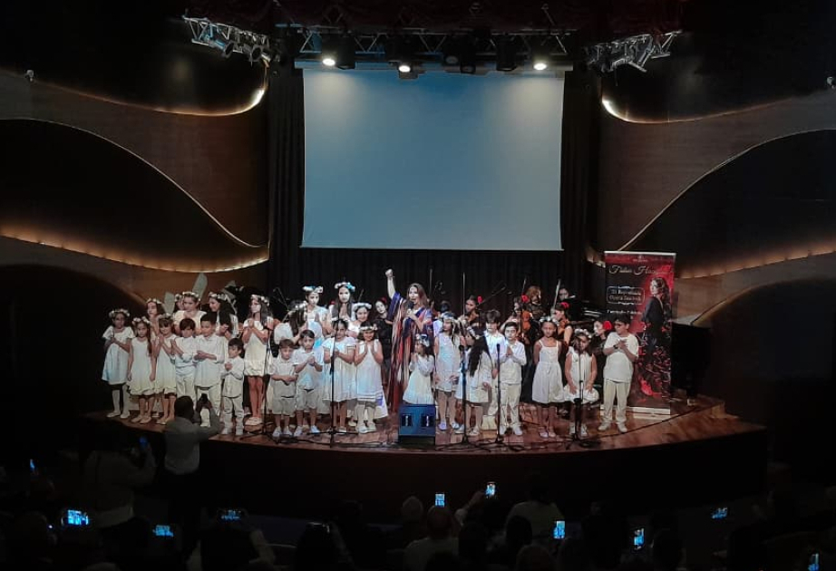 Şəhid ailələrindən olan istedadlı uşaqlar III Beynəlxalq Opera Festivalında iştirak ediblər
