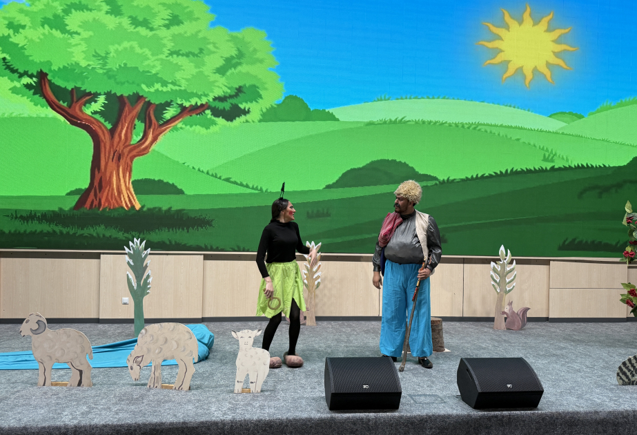 Füzuli Dövlət Dram Teatrının təqdimatında “Tıq-tıq xanım” tamaşası nümayiş olunub