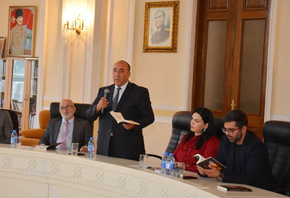 Sözün tövbə qapısı və mənəvi ucalığın poeziya təntənəsi