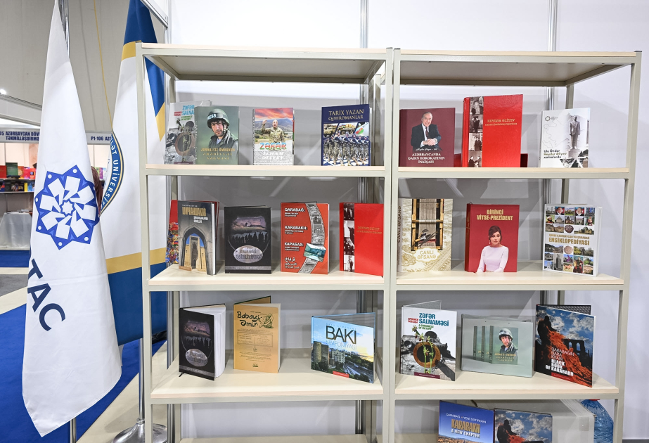 REPORTAGE PHOTO depuis la 12e Foire internationale du livre de Bakou