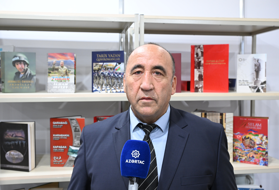 Rafiq Ələkbər: Bakı Beynəlxalq Kitab Sərgisi milli ədəbiyyatımızın təbliğinə mühüm töhfədir VİDEO