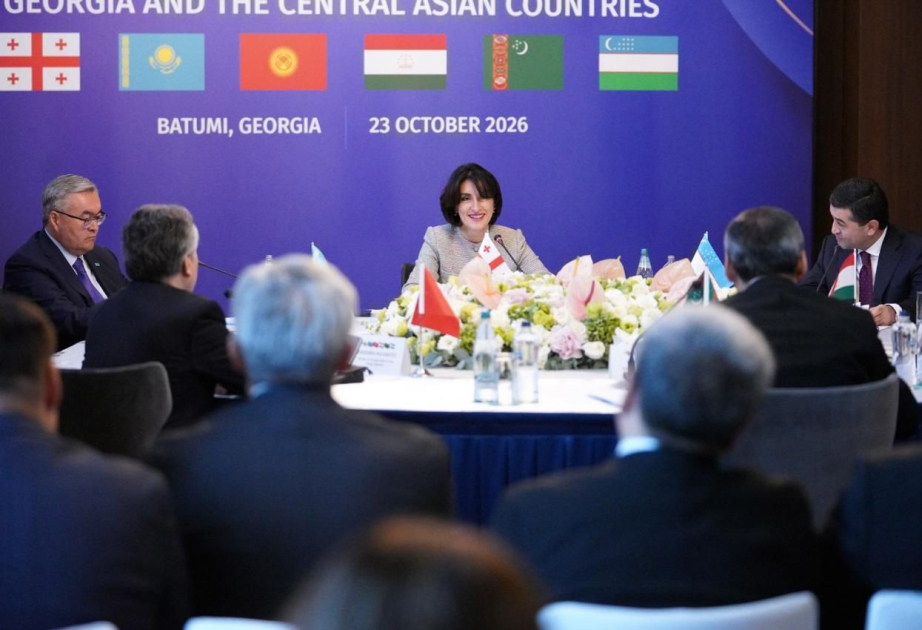 La prensa y los analistas georgianos valoran positivamente el papel de Azerbaiyán en el Corredor Medio durante la reunión de Batumi