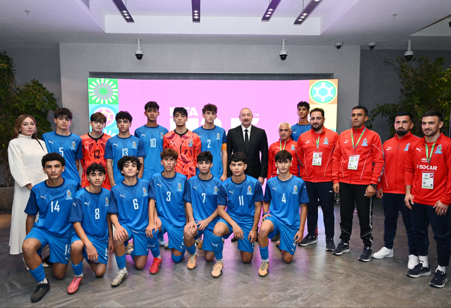 Prezident İlham Əliyev FIFA U-15 dünya çempionatının və festivalının açılış mərasimini izləyib  YENİLƏNİB 2  VİDEO