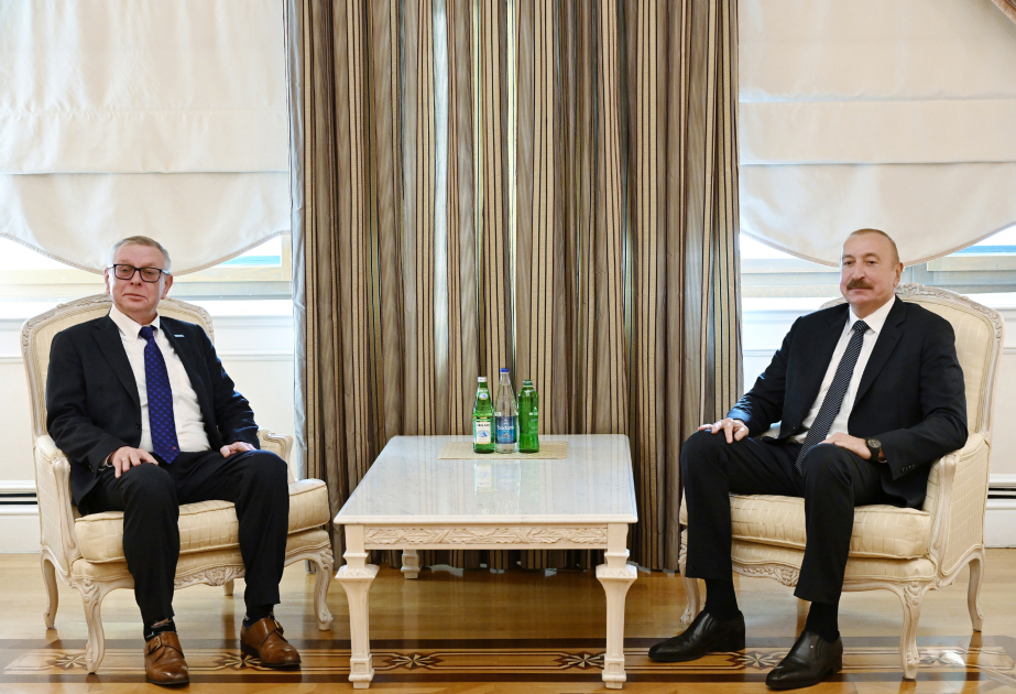 Prezident İlham Əliyev BMT-nin Terrorçuluqla Mübarizə İdarəsinin nümayəndəsi Aleksandr Zuyevi qəbul edib VİDEO