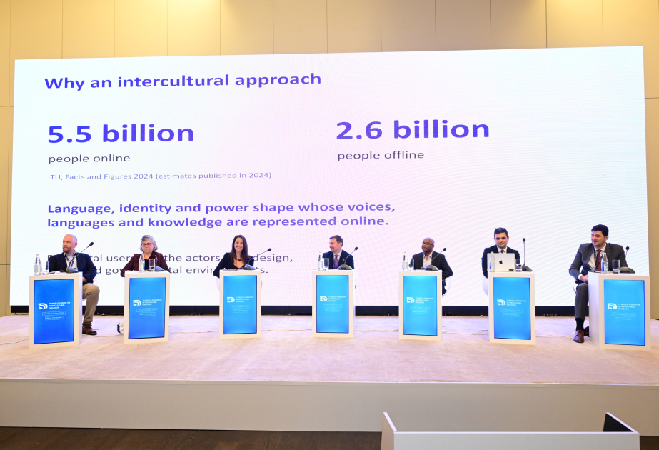 Rəqəmsal gələcək və süni intellekt: VII Dialoq Forumunda plenar iclas