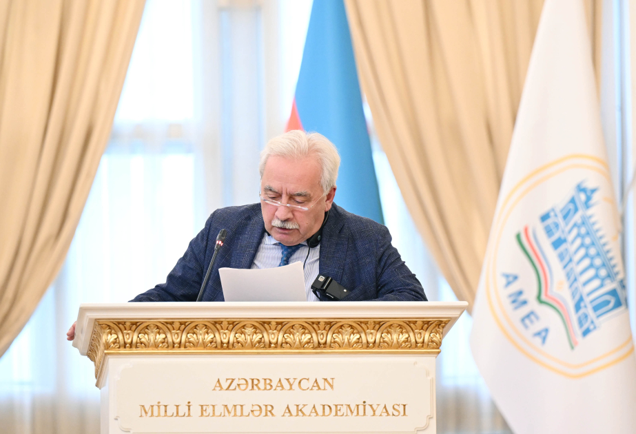 Professor İlham Məmmədzadə süni intellektin fəlsəfi aspektlərə təsirindən danışıb