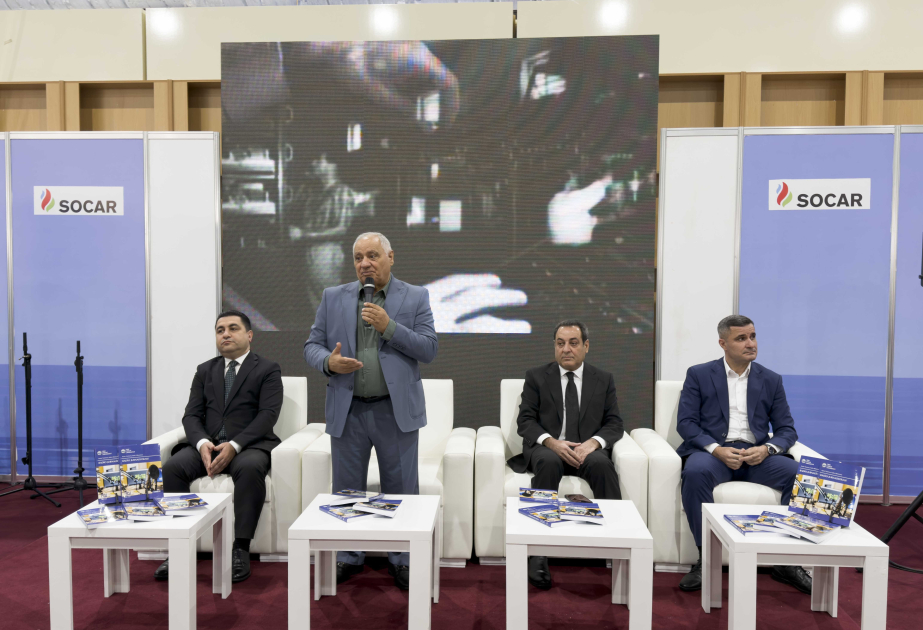 Bakı Beynəlxalq Kitab Sərgisində BDU-nun “Radio jurnalistikası” dərsliyi təqdim olunub
